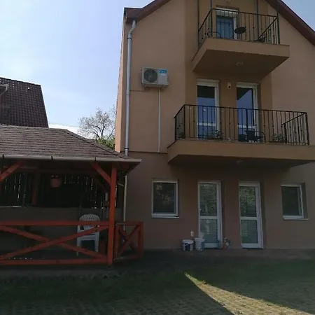 Zita Apartment *