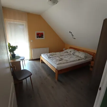 Zita Apartman Eger